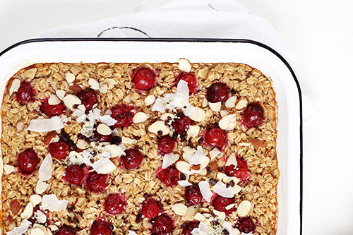 ALMOND BAKED OATMEAL.