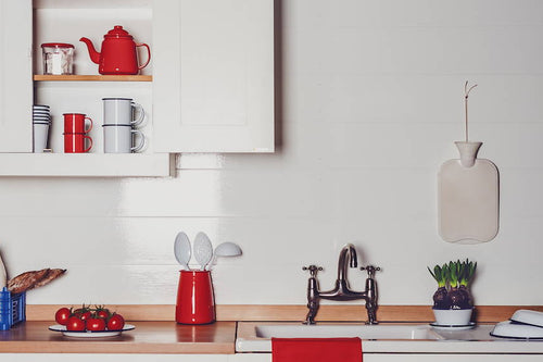 Top Tips for Cleaning Enamelware.
