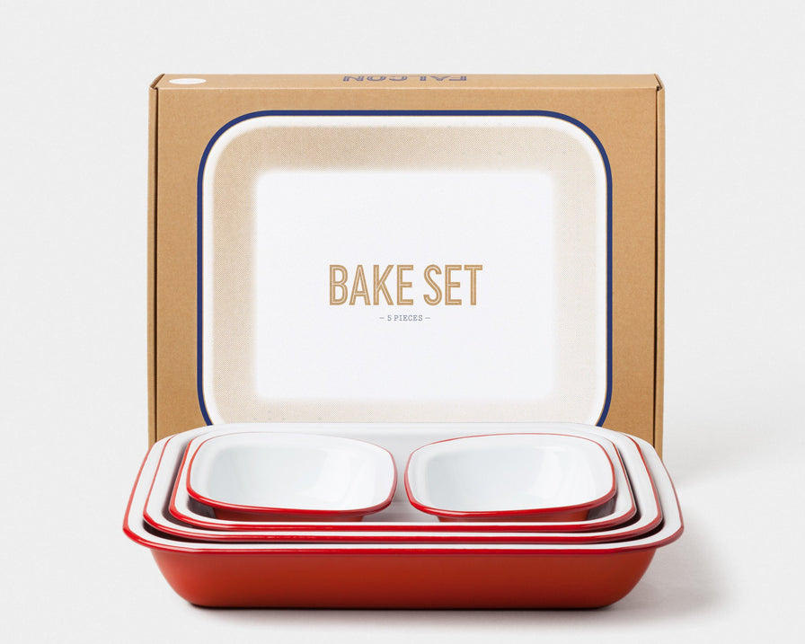 Falcon Enamel Baking Pie Dish – Traditional White Round Oven Tin, Camping & Kitchen, Sizes 14cm-26cm, 2 Or 4-Pack